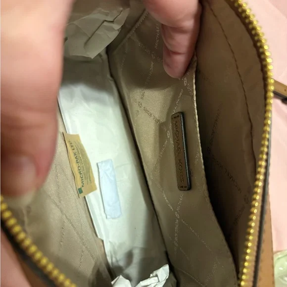 Michael Kors White and Brown Crossbody Bag with Gold-Tone Hardware - Picture 6 of 10